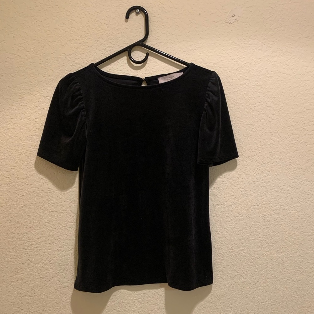 Black velvet Loft Shirt